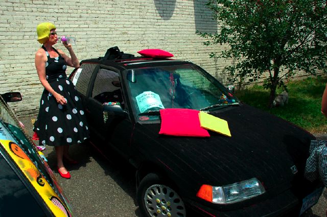04artcar050